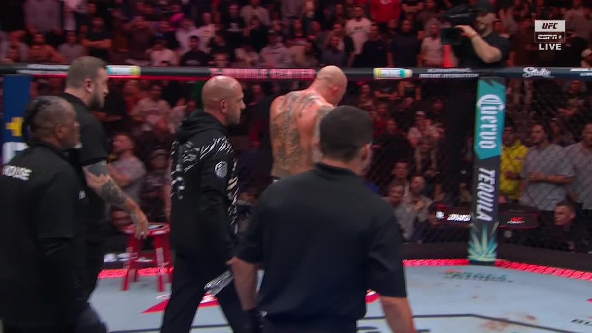 Anthony Smith's speech after his final fight in the UFC 👏 #UFCKansasCity