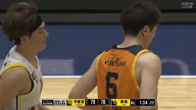 もはやCS決勝戦⁉ ついに来た #比江島慎 逆転スリー👌✨ 直後 #辻直人 気迫のプレーでやり返す😲😲 #宇都宮ブレックス🆚#群馬クレインサンダーズ 🏀#りそなグループ #Bリーグ🏀 B1第35節｜GAME2 視聴 #バスケットLIVE 配信中 B.LEAGUE（Bリーグ） 宇都宮ブレックス / UTSUNOMIYA BREX 群馬クレインサンダーズ