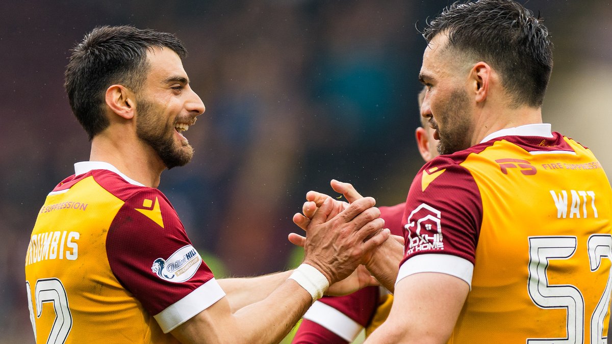 He's had to wait for that feeling all season. But he never gave up 🧡 Congrats on your first Motherwell goal, Johnny.