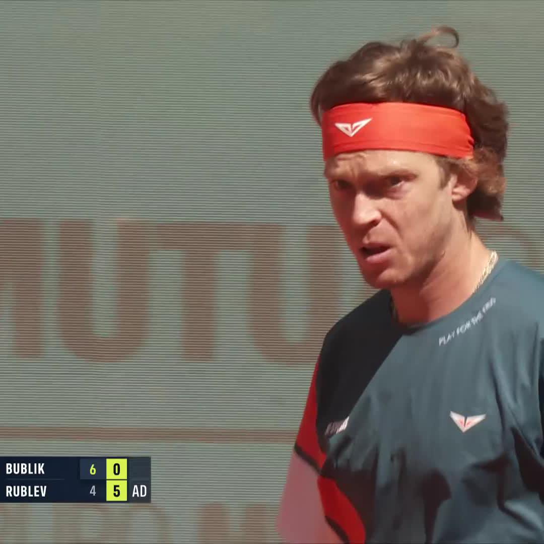 Flipping the script 🥯 Andrey Rublev claims the second set over Bublik 6-0! #MMOpen