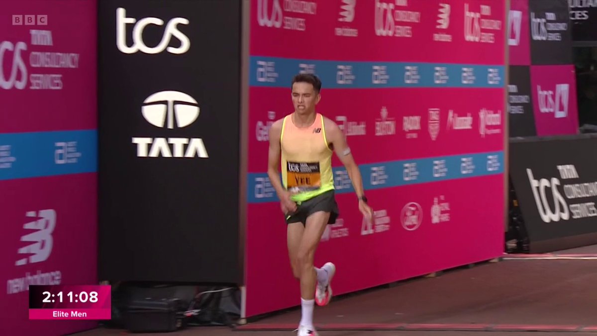 Is there anything Alex Yee can't do?! 👏👏👏 He finishes 14th at the London Marathon, the second-fastest Briton. #BBCMarathon #LondonMarathon