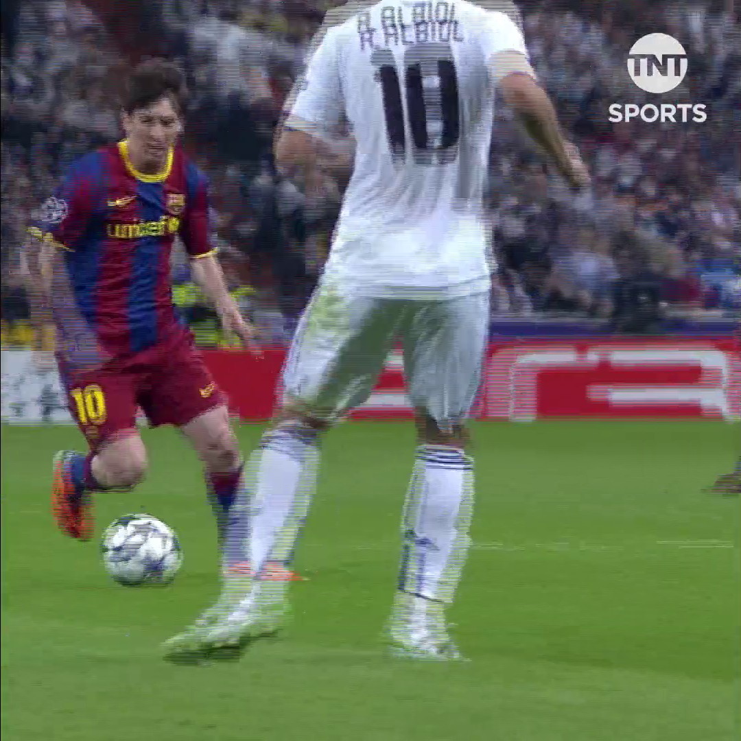 It's been 1️⃣4️⃣ years since since Lionel Messi cut through Real Madrid's defence to score one of the greatest goals of all time 🪄