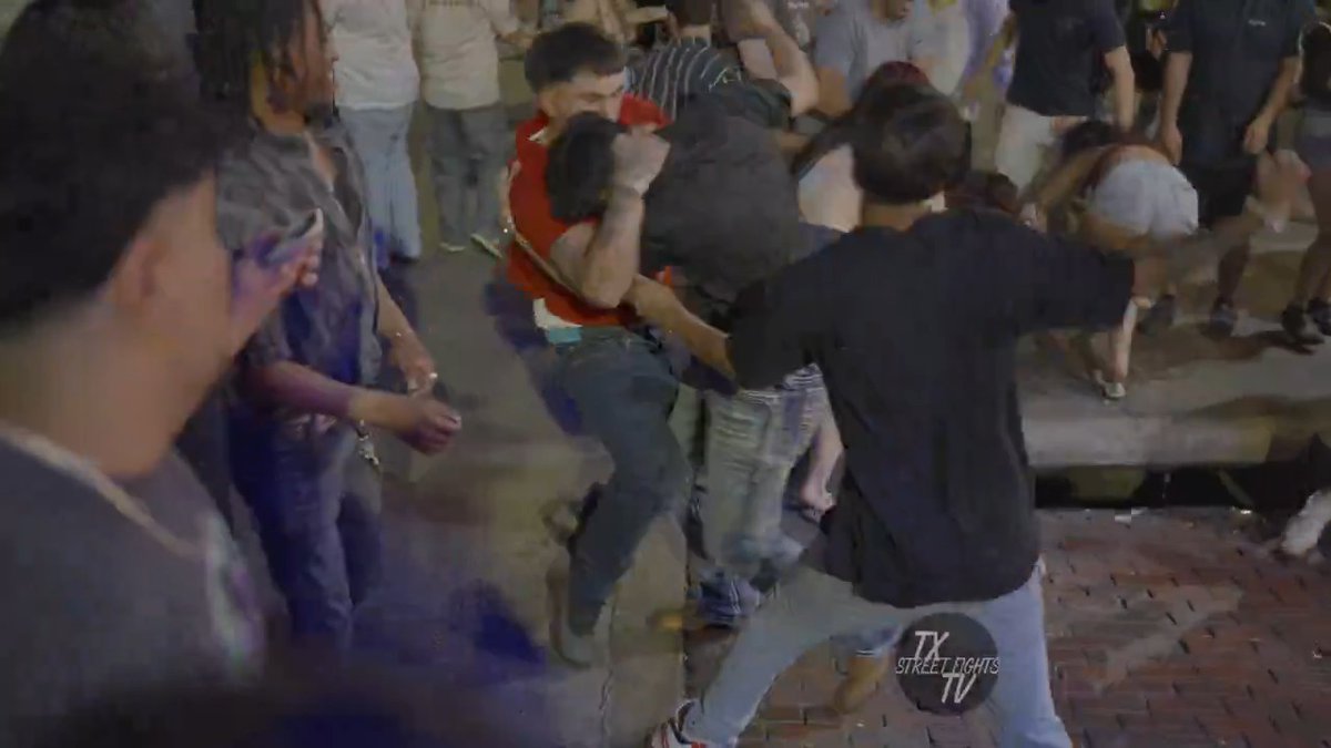 Fights breakout 4-26-2025 6th Street Austin TX #fight #fights April 2025
