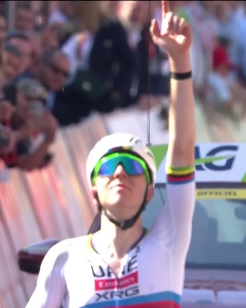 Tadej Pogacar dedicates his Liege-Bastogne-Liege victory to the mother of his partner, Urska Zigart, on the anniversary of her death ❤️