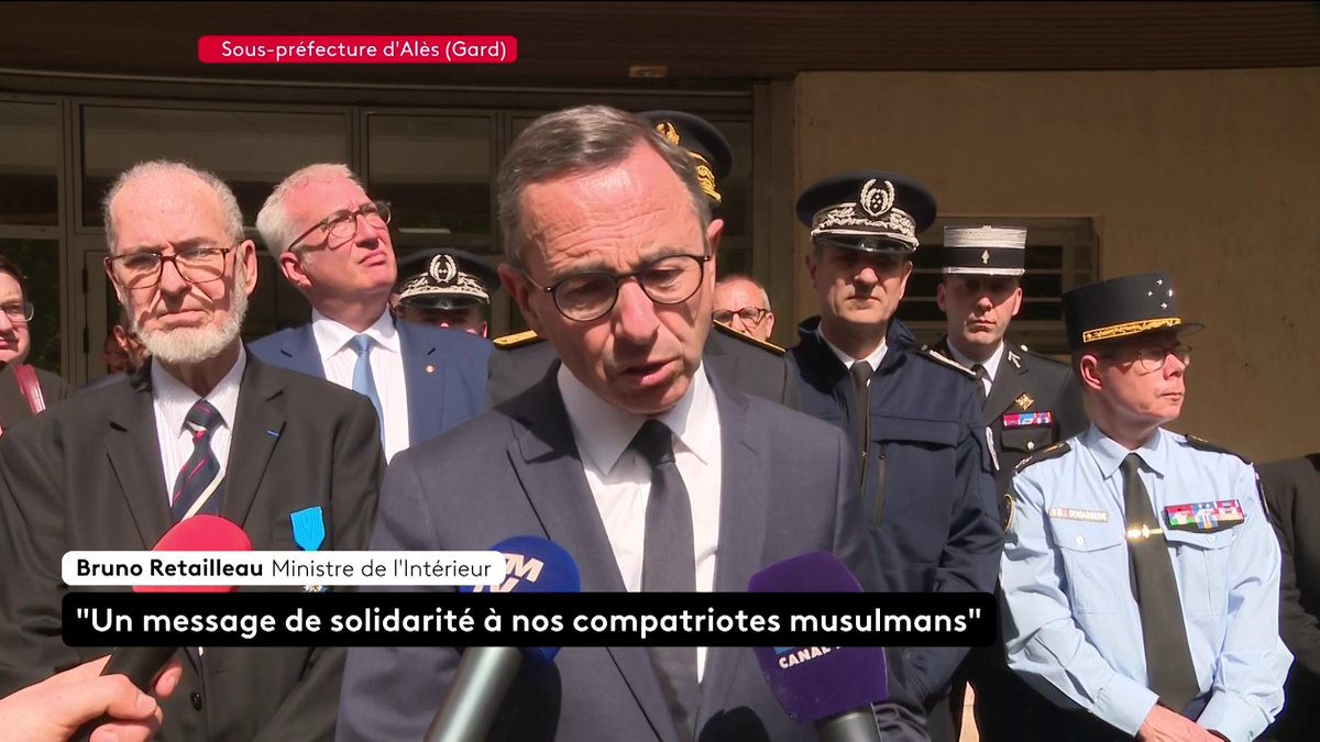 🔴 "Ce jeune homme priait son dieu, et a été assassiné dans ces circonstances", déclare Bruno Retailleau, sans pour autant avancer le mobile du suspect du meurtre dans une mosquée du Gard.