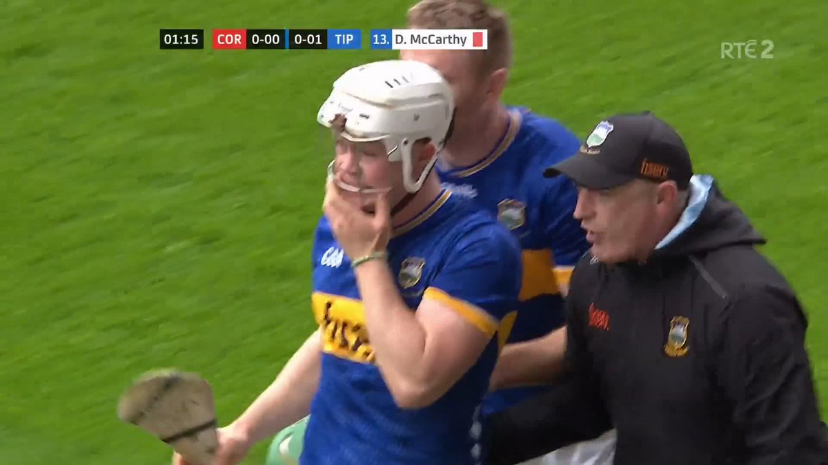 Drama at the start in Páirc Uí Chaoimh as Darragh McCarthy is red carded for an off the ball incident with Sean O'Donoghue 📺 Watch RTÉ2 & RTÉ Player 📻 RTÉ Radio 1 📱 Updates