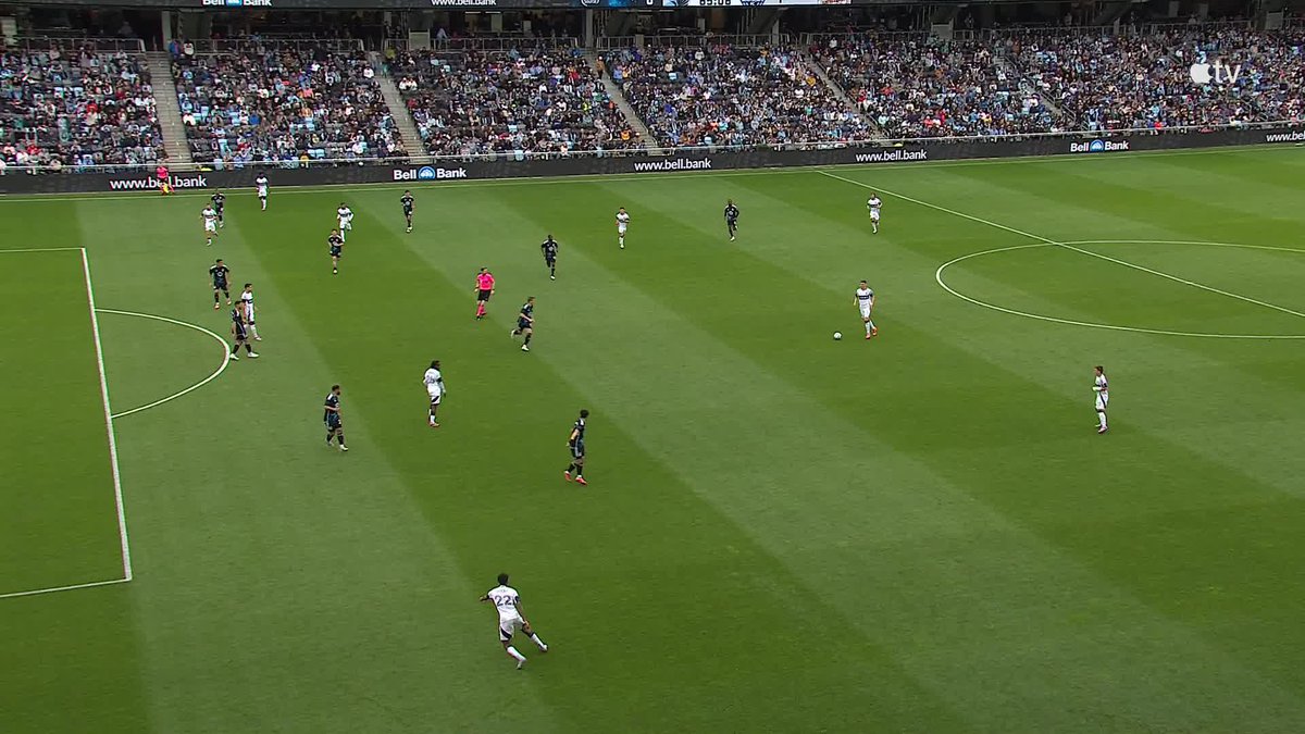 Quick work by Vite! Volleys over the keep! 🤫 Assist by Ngando 🍎 📺 #MINvVAN
