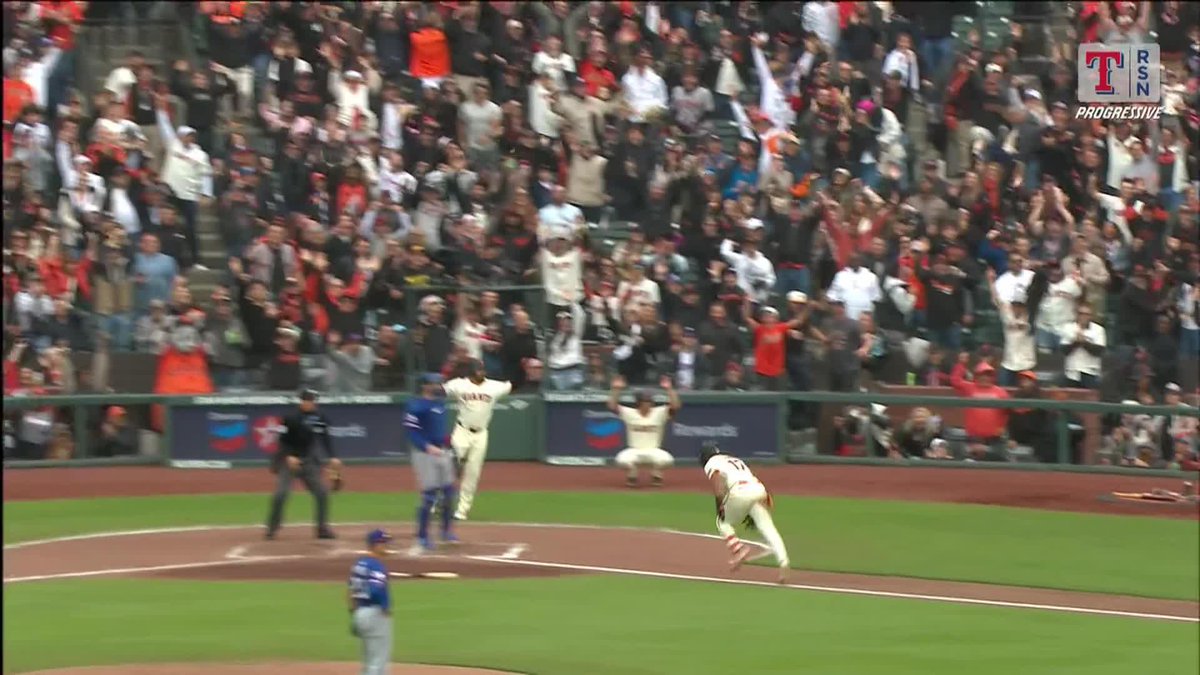 This is how the Rangers-Giants series finale ended.