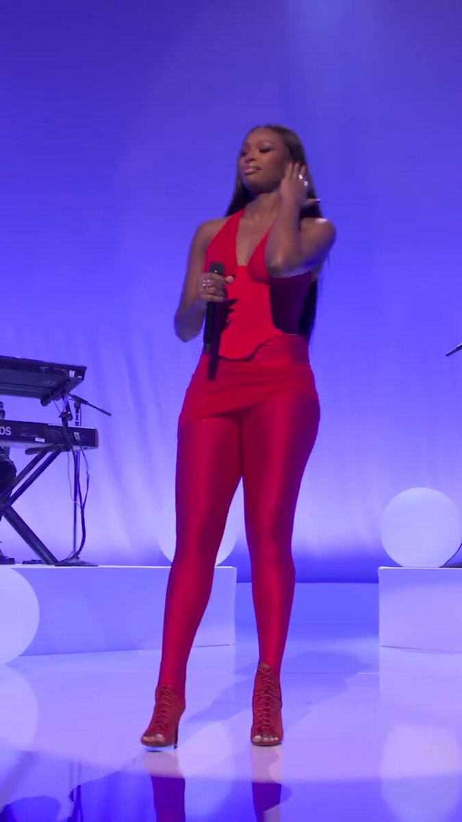 Coco Jones performs “On Sight” from her debut album Why Not More? at an exclusive iHeartRadio fan event for Co-Captains ❤️ #WhyNotMore