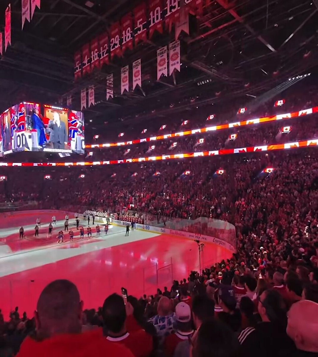 Sans pareils, dans l'aréna comme à l'extérieur Best fans in and outside the arena #GoHabsGo