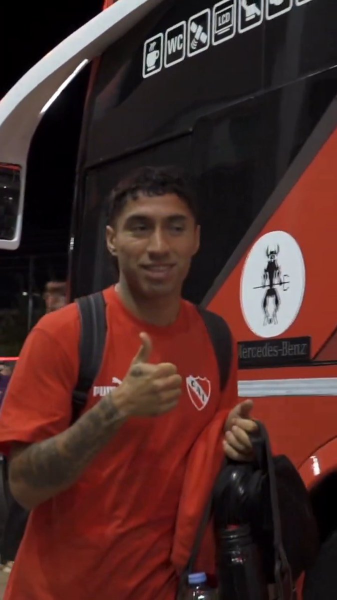 Porque te amo estoy aquí 😍 #TodoRojo 🔴