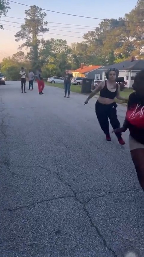 she whipped that knife out like she been practicing all morning 😭🤣🤣