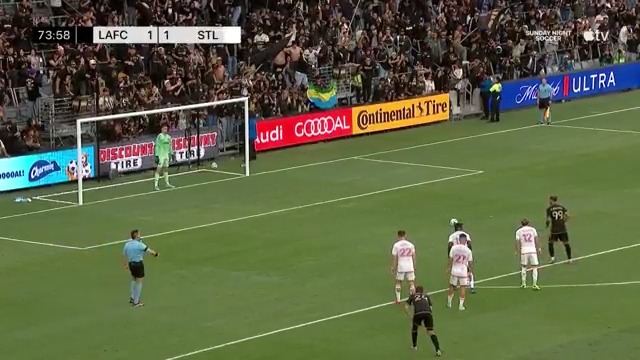 Big-time from Ben Lundt! His penalty save keeps this one even. ⛔️ 📺 #MLSSeasonPass or Apple TV+: