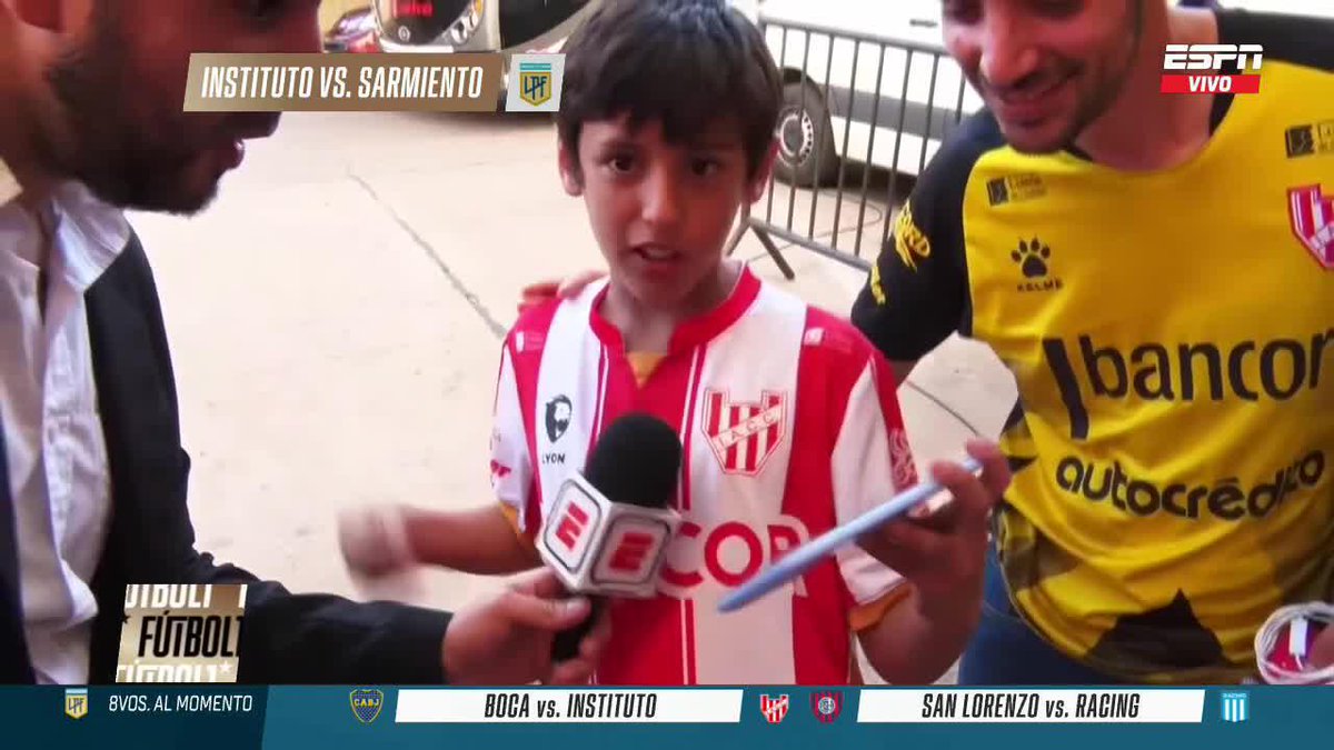 "RIVER E INSTITUTO... DEFENDIENDO EL ROJO Y BLANCO" 😎 En la previa del partido de La Gloria vs. Sarmiento, este peque festejó el Superclásico ganado por el Millo 📺 #ESPNFútbol1 | #DisneyPlus