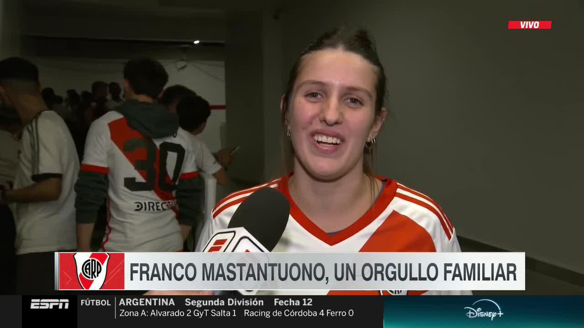 "TE AMAMOS, SIEMPRE CON VOS, QUE LINDO QUE HAYAS TENIDO LA OPORTUNIDAD DE CONVERTIR EN ESTE PARTIDO QUE SE VIVE A FLOR DE PIEL" ❤️ El mensaje de Lucila MASTANTUONO para su hermano, Franco, la gran figura del Superclásico 📺 #DisneyPlus | #SportsCenter