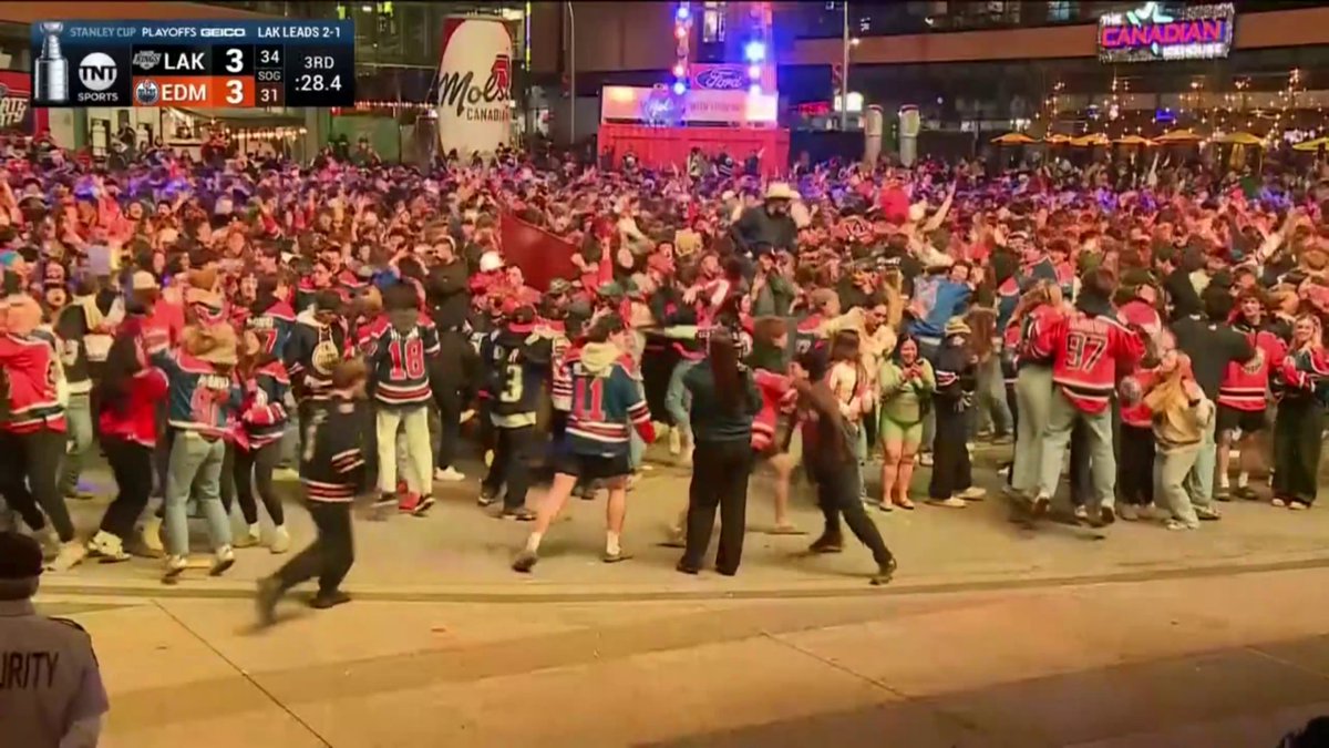 BOUCHARD DOES IT AGAIN 😱 THE OILERS FORCE OT WITH JUST 29 SECONDS REMAINING 🥶