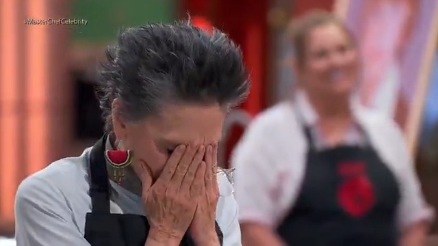 Ofelia y Zahie rompen en llanto en esta degustación. 🥹🙌🏼 El sazón está en el platillo y no hubo mucho que decir. 🍽️✨ #MasterChefCelebrity EN VIVO AHORA 🍽️📺