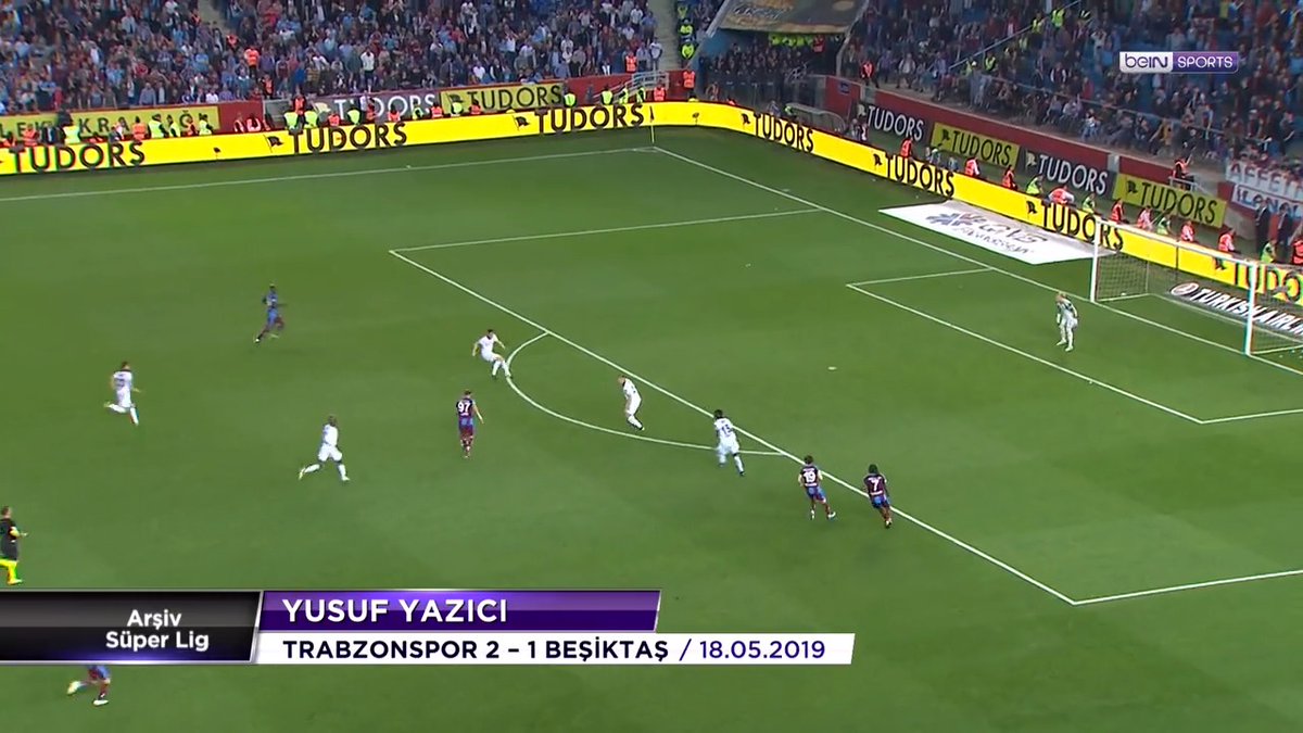 Yusuf her zaman skorer bir 10 numaraydı. Daha 19 yaşında ilk sezonunda, 6 gol 10 asisti var. Raket gibi sol ayağı vardı. Edgar’ı bonservis gibi düşünürsen 23-24 milyon Euro satılmış biri. Cham şu şutu antrenmanda çekemez yanına rodri, pedri koy yine olmaz