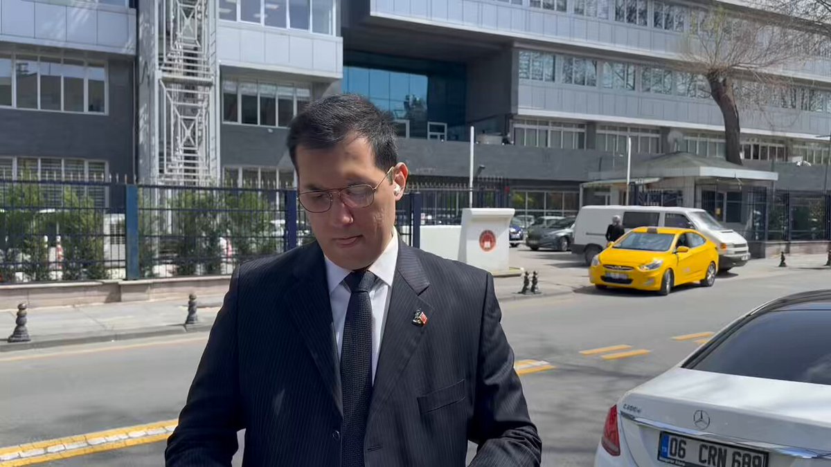 ZONGULDAK’TA YAKILARAK ÖLDÜRÜLEN AFGAN MADENCİ DAVASINI GÖREN MAHKEME HEYETİ HAKKINDA, ANKARA’DA HAKİMLER VE SAVCILAR KURULU MERKEZİNE BİZZAT SUÇ DUYURUSUNDA BULUNDUK. 1 MAYIS İŞÇİ BAYRAMINDA, HASTANEYE GÖTÜRÜLMEK YERİNE, DİRİ DİRİ YAKILAN BU İŞÇİNİN DAVASINI SAKIN UNUTMAYIN ‼️
