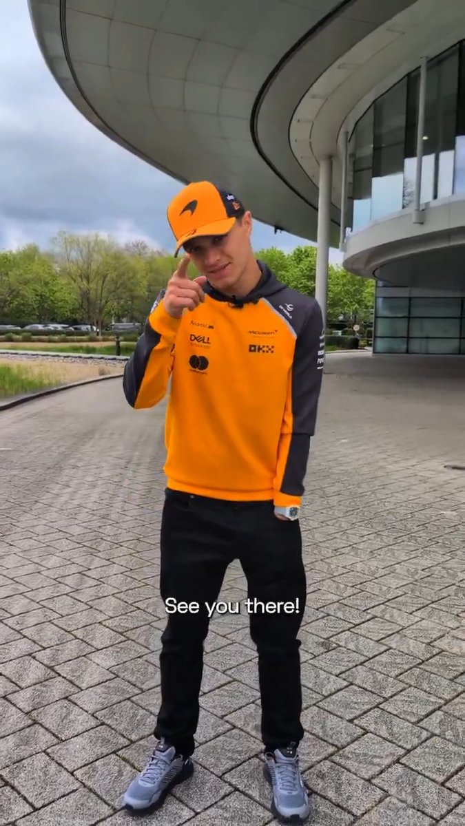 Ready to head to Miami 😍 #McLaren | #MiamiGP 🏝️