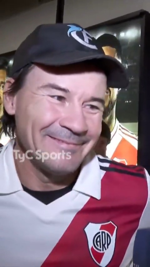 "FUE UN GRAN TENISTA. LA ROMPÍA, ERA UNO DE LOS MEJORES DEL PAÍS" La confesión de Guillermo Coria sobre Franco Mastantuono, autor de un golazo en el triunfo de River sobre Boca. 🎙️ Paso a Paso Ariel Schvartzbard