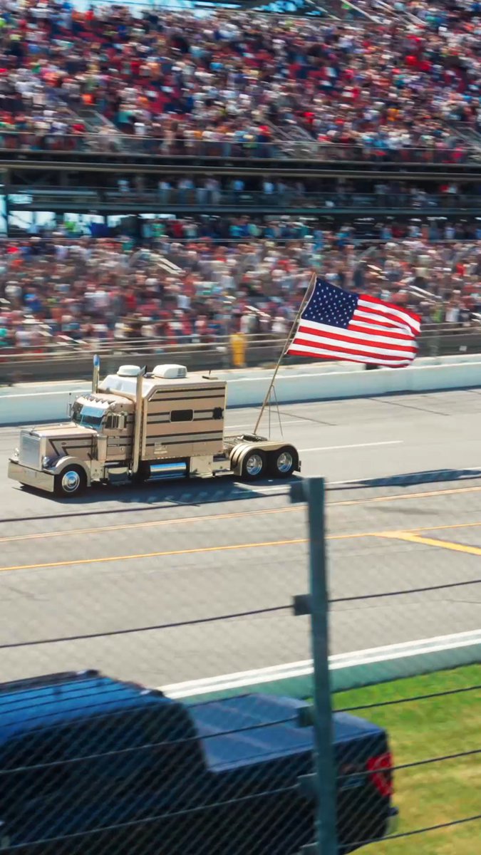 Not a kilometer in sight. 🇺🇸