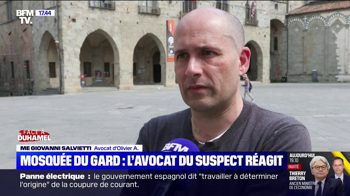Meurtre dans une mosquée du Gard: l'avocat du principal suspect affirme que son client "ne cherchait pas une personne musulmane"