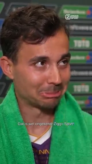 Deze gast is echt een sieraad voor de Eredivisie man 😂