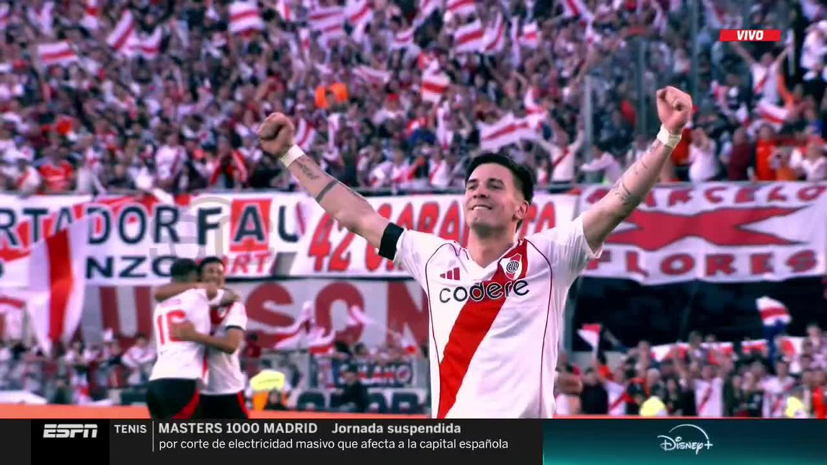 ¡LA PELÍCULA DE UNA TARDE MONUMENTAL! River le ganó a Boca el Superclásico y los hinchas deliraron con el triunfo del equipo del Muñeco. 📺 #SportsCenter | #DisneyPlus