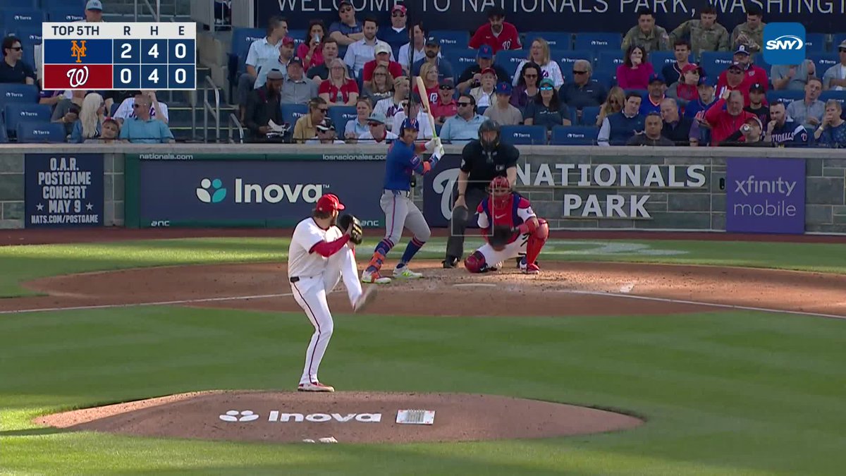 Jeff McNeil is first-pitch swinging in the 5th inning for his first homer of 2025!