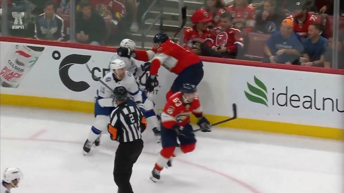 Brandon Hagel heads to the dressing room after this forearm by Aaron Ekblad 😳 There was no penalty on the play...🤔
