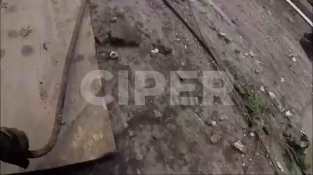 Gracias cabros de CIPER Chile por los videos filtrados. Sin uds no hubiera sido posible éste excelente video con Metallica. ✌️✌️✌️✌️🤣🤣