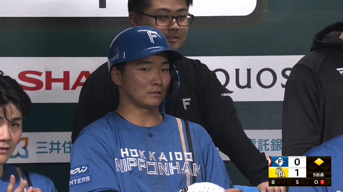 ファイターズ今季25試合目で初犠打👀 決めたのはルーキー #山縣秀 👆 おトクな年額プランキャンペーン実施中! 詳しくはこちら ▶️: #lovefighters #パリーグ #ベースボールLIVE