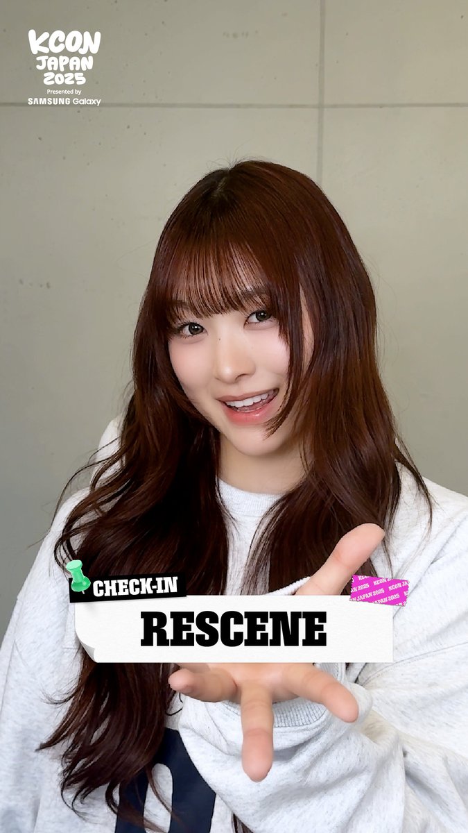 [#KCONJAPAN2025] #RESCENE CHECK-IN 仲間になりたいRESCENEから届いたメッセージ💌 REMINEとKCONer！RESCENEの夢のステージ、SHOWCASEで会いましょう〜 - 𝑇𝑜𝑜 𝑐𝑢𝑡𝑒 𝑡𝑜 𝑝𝑎𝑠𝑠 𝑢𝑝! KCON OFFICIAL MD 🛍️ - My own special luck at KCON ONLINE KUJI 🍀 - GENERAL SALE 🎟 🔗 TICKET INFO - The Fastest Way to Meet Your Fav Artists KCON FAST PASS 🎫 - ✅ For more information about KCON, visit Mnet Plus APP / ! - KCON JAPAN 2025 MAY 9-11 Makuhari Messe Let's #KCON