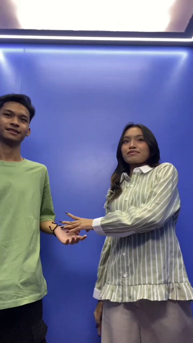 nih behind the scene nya HAHAHAHAH malu sbenerny 🙏🏻