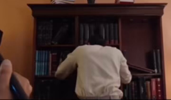 mert yazıcıoğlunun herhangi bi sahnesinde biz
