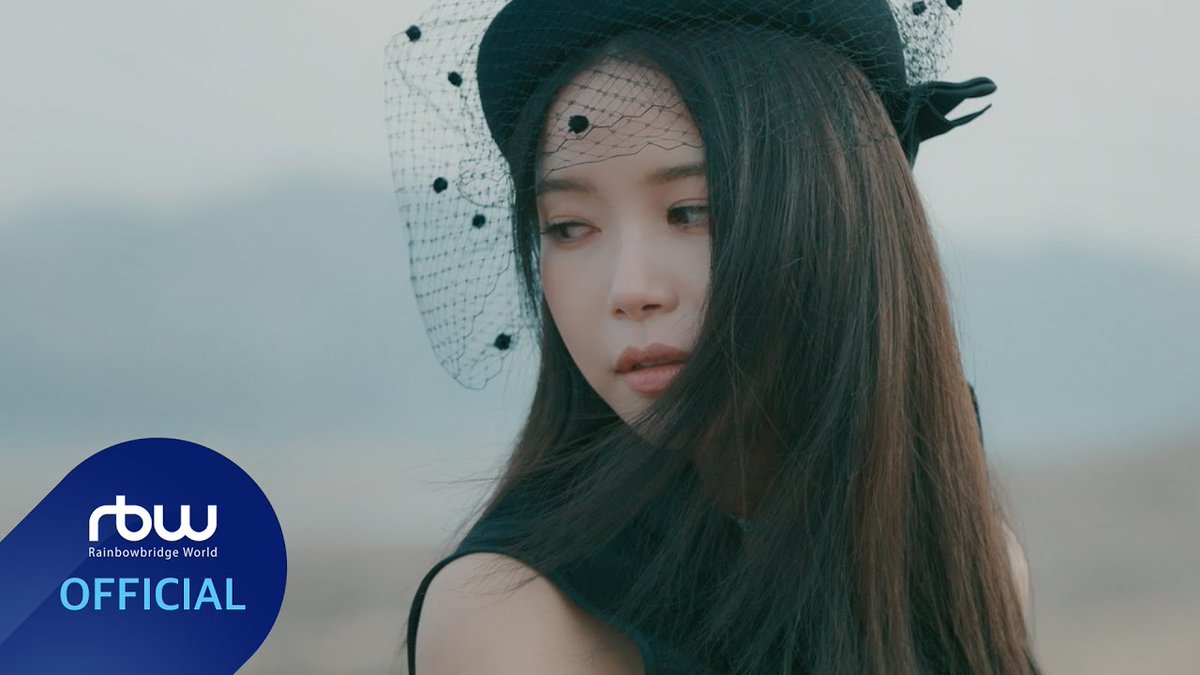 1 year ago today, Solar released her 2nd Mini Album ‘COLOURS’ with title track ‘But I’