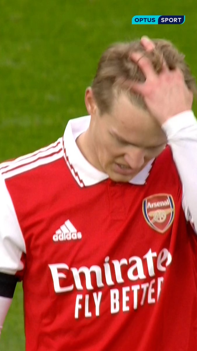 Despite only playing 89 minutes, no player completed more hair flicks in Arsenal's 1-0 loss to PSG than Martin Odegaard (65). Photogenic.