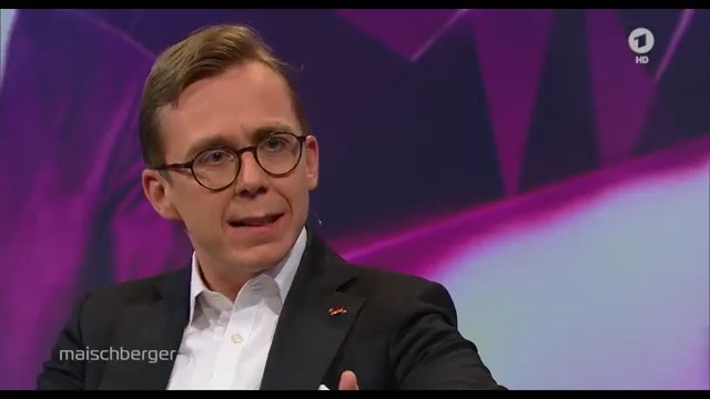 „Wir brauchen hier keinen antifaschistischen Nachhilfeunterricht“, sagt Philipp #Amthor (CDU Deutschlands) zum Umgang der #Union mit der #AfD. Wer Mitte-Rechts mit Rechtsextremismus gleichsetze, erweise der Demokratie einen Bärendienst. #maischberger Das Erste