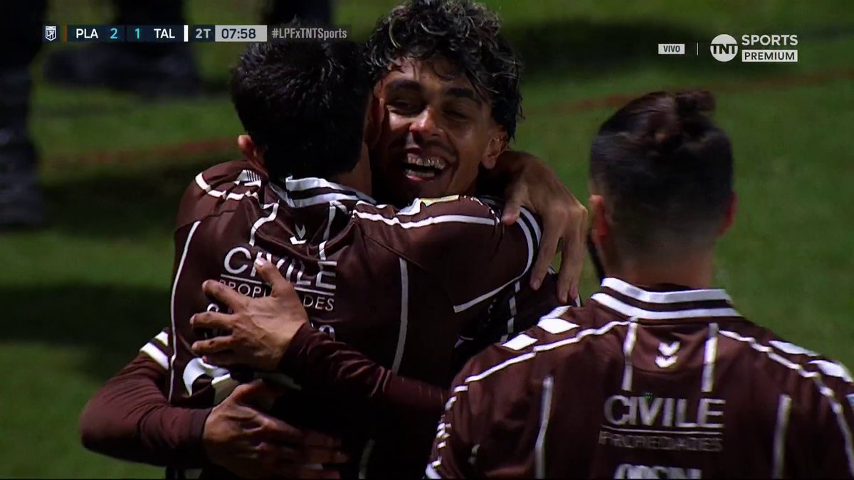 TALLERES SACÓ DEL MEDIO Y SE LO DIERON VUELTA Fue gol - Tangana en el banco - Gol Pirueta de RONALDO Martínez y a cobrar