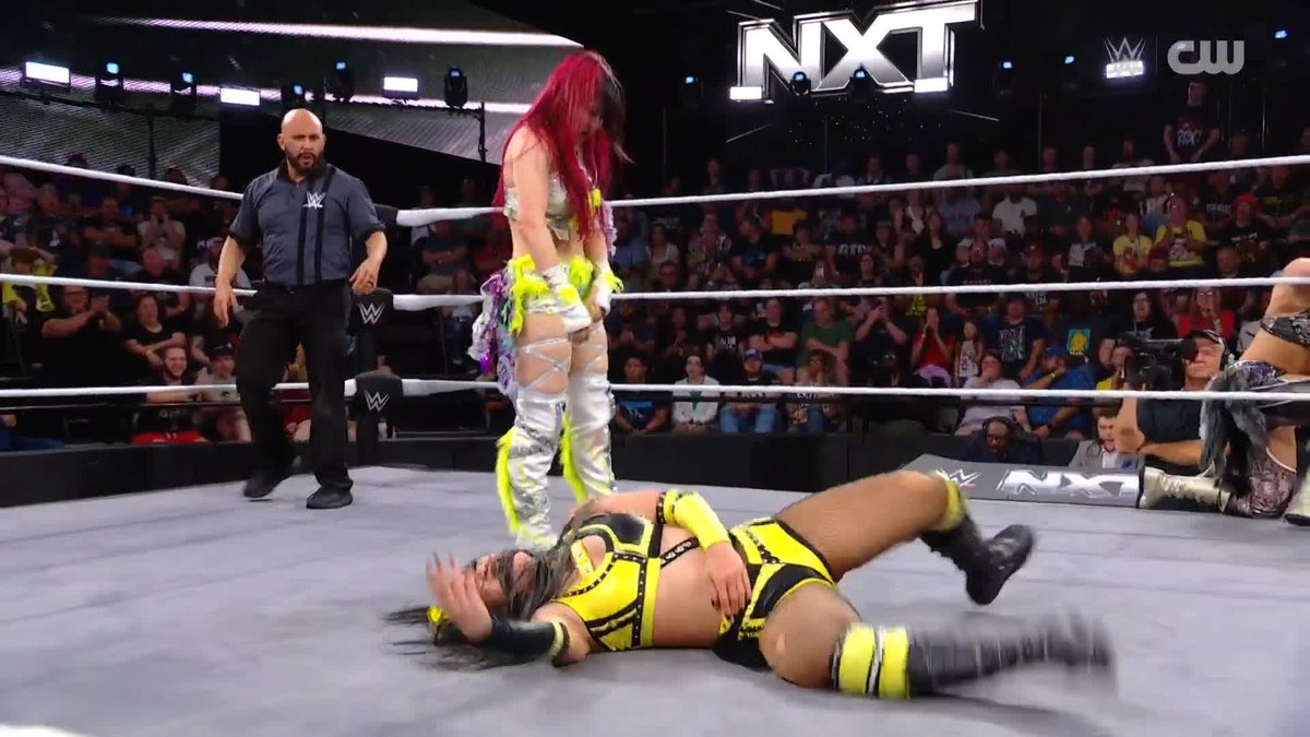 The action is moving FAST in this one! 😤 #WWENXT