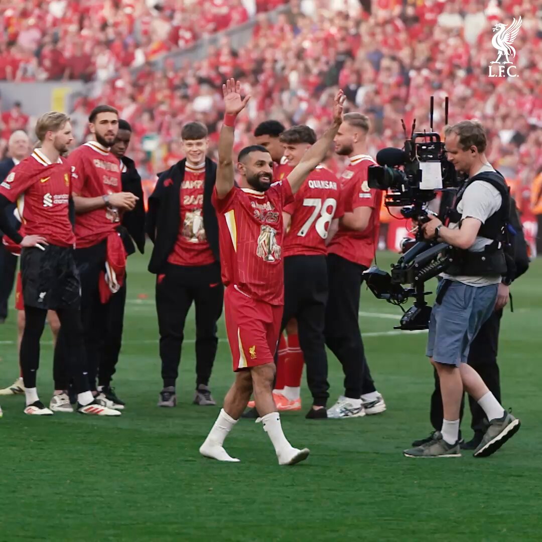 Special moments shared with the Kop 🎶❤️