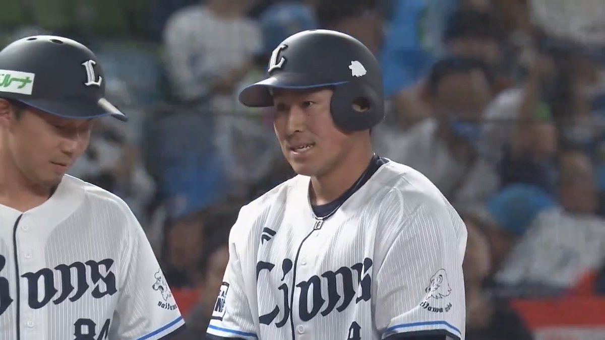 埼玉西武 #渡部聖弥 選手が先制となる2点タイムリー3ベースヒットを放つ‼️ これで6試合連続安打‼️ #seibulions 👇ライブ配信はこちら