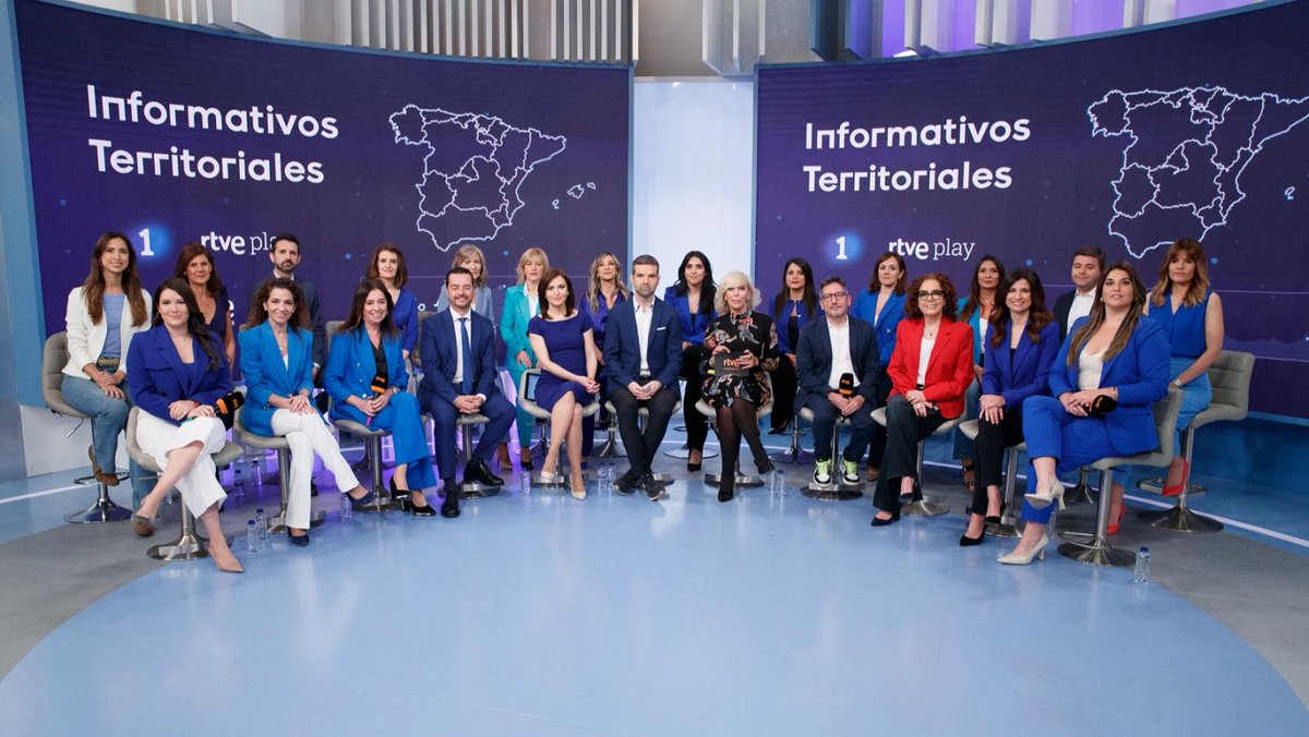 RTVE inicia una nueva etapa en sus informativos territoriales. Con el lema ‘Siempre por delante’, RTVE rediseña los horarios de sus informativos territoriales: 🔹Primera edición, de 13:55 a 14:20h 🔸Segunda edición, de 15:40 a 15:50h