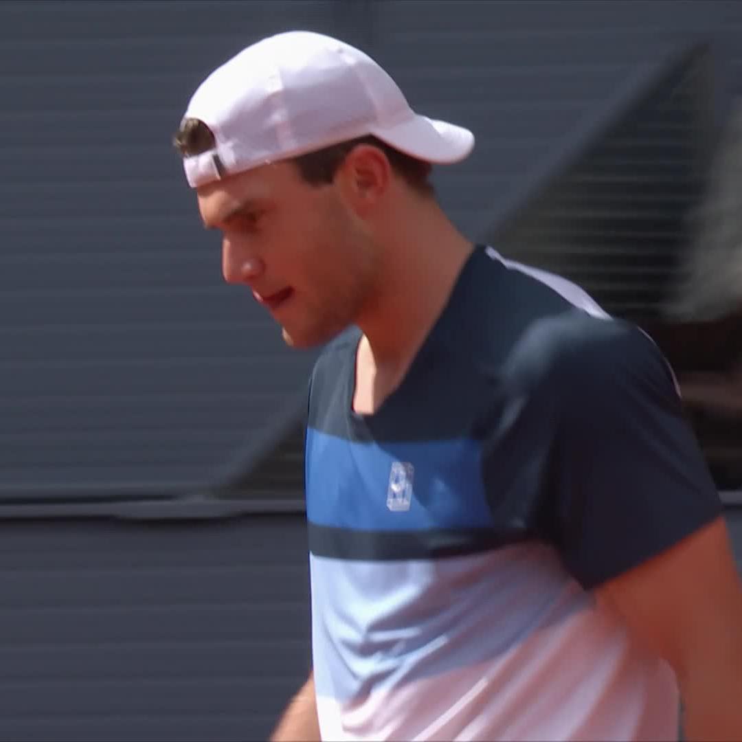 Cruise control 🚗 jack draper races past Paul in a 6-2 opening set. #MMOpen