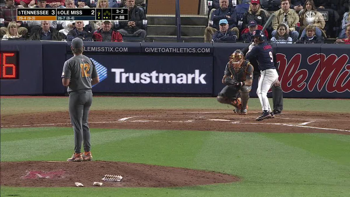 MLB Pipeline has updated their top 150 prospects for the 2025 draft. Here’s how the Vols stack up 10. Liam Doyle 16. Gavin Kilen 35. Andrew Fischer 54. Dean Curley 55. AJ Russell 69. Marcus Phillips 106. Tanner Franklin 113. Nate Snead Vol commits 👇