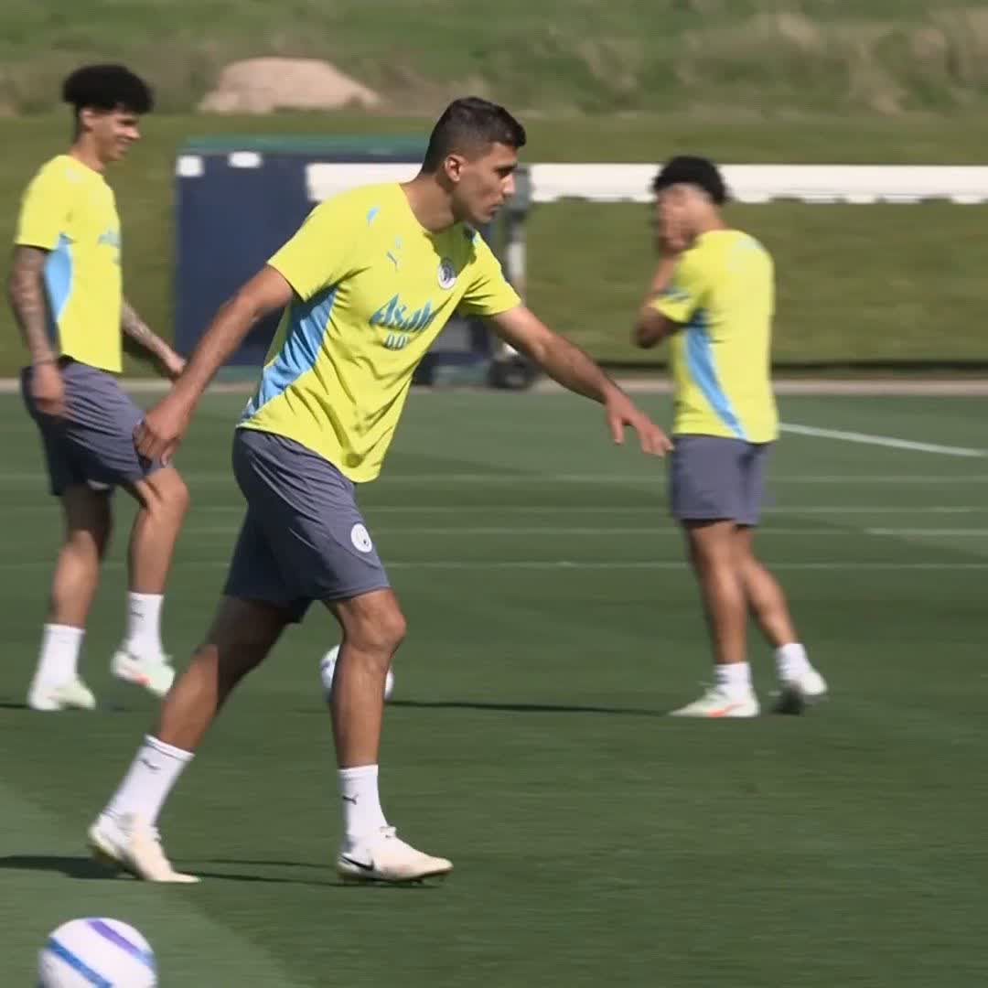 Manchester City's Ballon d'Or winner Rodri is back in training as he recovers from an ACL injury 🔥