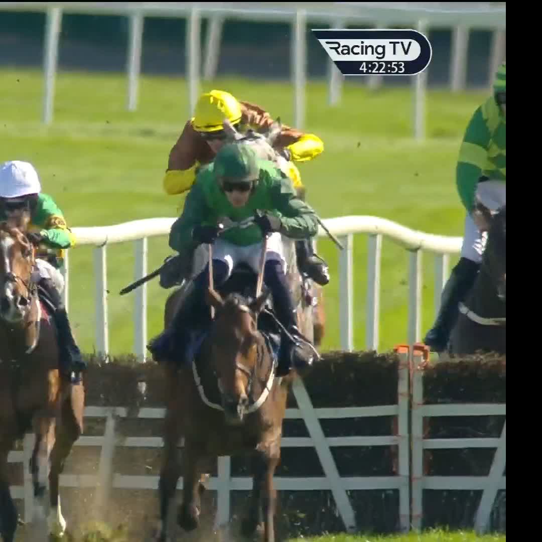 Take a bow, Paul Townend 👏 Punchestown