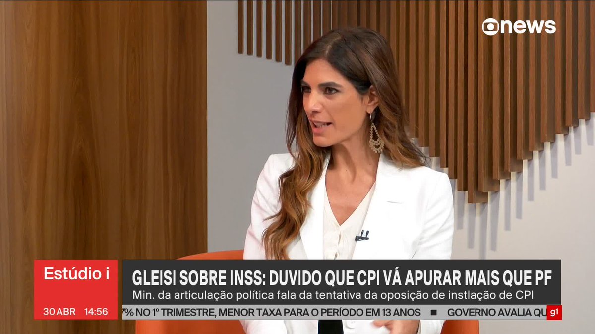 Blog: Gleisi diz que Lula vai indicar um novo presidente para o INSS "o mais rápido possível" e que o fato de Lupi ser presidente do PDT, aliado histórico do PT, não interfere na posição do governo. Não demite Lupi porque tem o rabo preso.