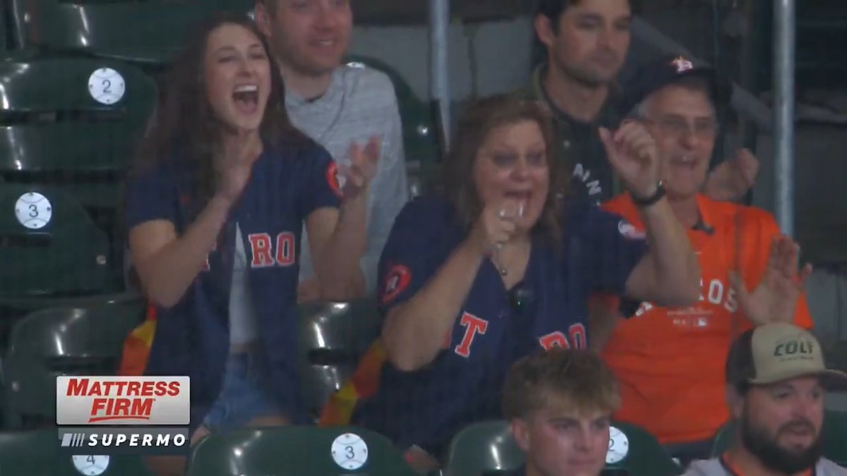 AJ Blubaugh picks up back-to-back strikeouts in his first big league inning! His family's reaction is incredible 🥹